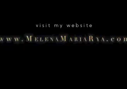 Anina silk veut du sexe chaud et pervers avec un parfait inconnu.