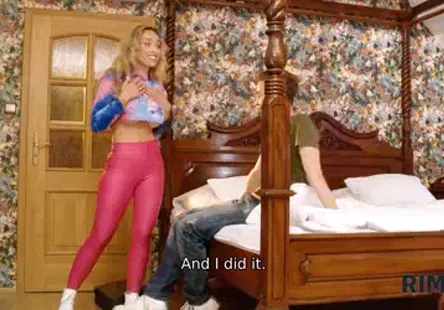 Stepsis est une vraie pute qui aime se taper son frère stepbitch toute la journée.