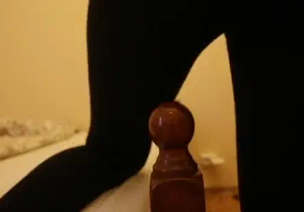 Massage par les gros seins - obtenez un massage happy end de la part de la masseuse aux seins énormes qui sait comment utiliser ses seins pour vous donner un vrai plaisir.