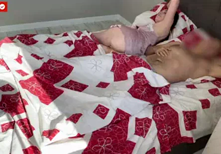 Cumshots at the crazy foursome with a hot french twist ou