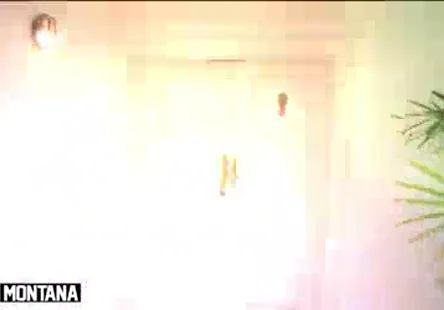 Cfnm = clothed female, naked male (la femme est entièrement vêtue tandis que lhomme est nu)