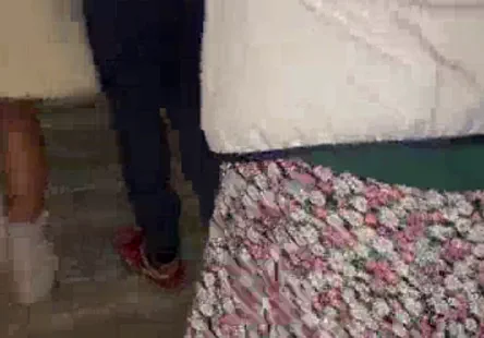 Cette jeune fille en chaleur ne peut pas se passer de la bite de ce jeune homme