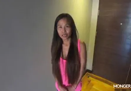 Le site xvideos propose une vidéo dans laquelle une personne portant le nom dutilisateur ba601ee3bcab09b402c89c25e5dce32d se livre à des activités sexuelles explicites avec une autre personne.