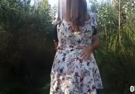 Cette salope sest fait d&eacute;truire le cul avec un &eacute;norme gode dans son tuyau de merde.